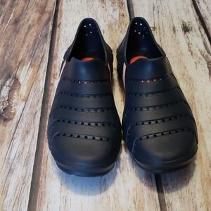 Women's Sperry Water Shoes Size 8